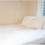TERRACE 2 BEDROOM APARTMENT- WIFI-Covent Garden