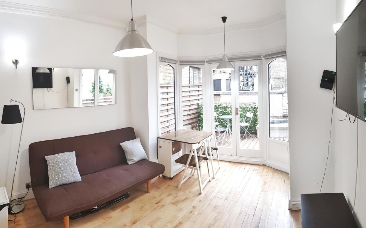 TERRACE 2 BEDROOM APARTMENT- WIFI-Covent Garden