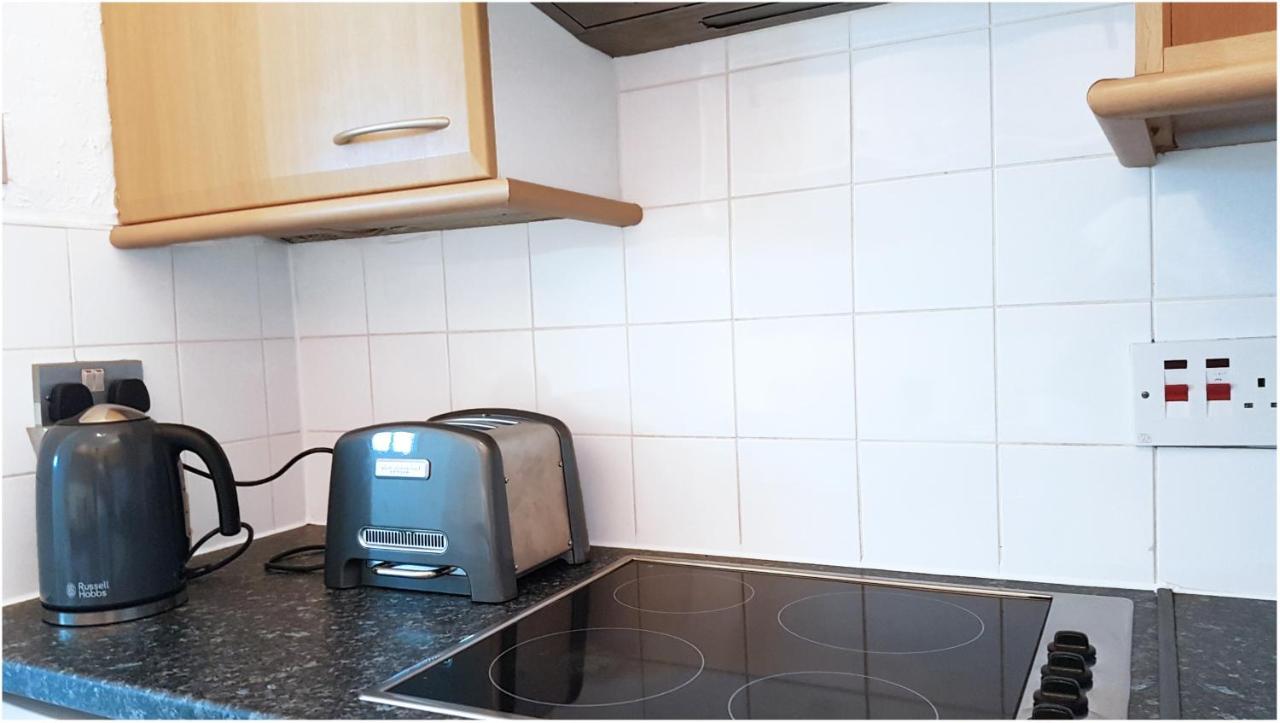 TERRACE 2 BEDROOM APARTMENT- WIFI-Covent Garden London